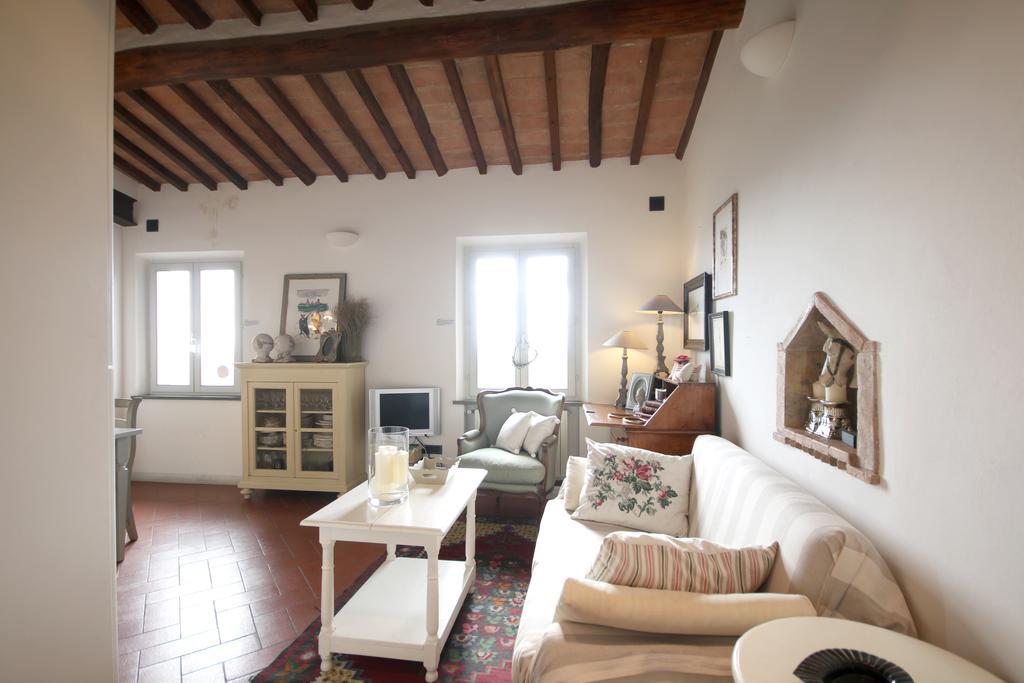 Zaffiro Bianco Daire San Gimignano Dış mekan fotoğraf
